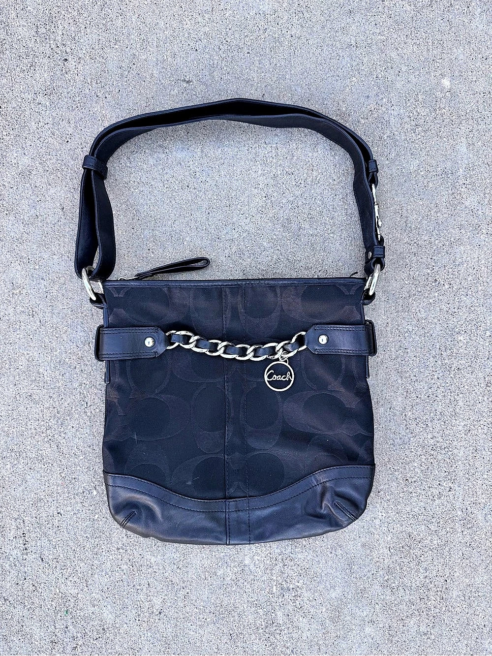 Coach Signature Chain Shoulder Bag F19730 Black